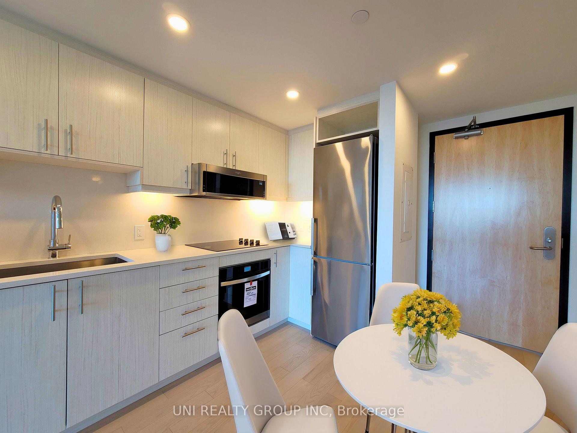 Photo 9 of Unit 1503, 340 Queen Street, Ottawa, Ottawa Centre — HOMEH