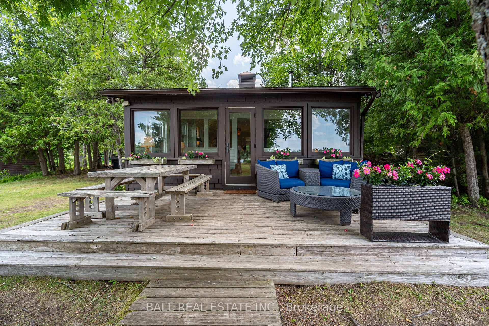 Photo 13 of 2320 Julias Creek Road, Douro-Dummer — HOMEH