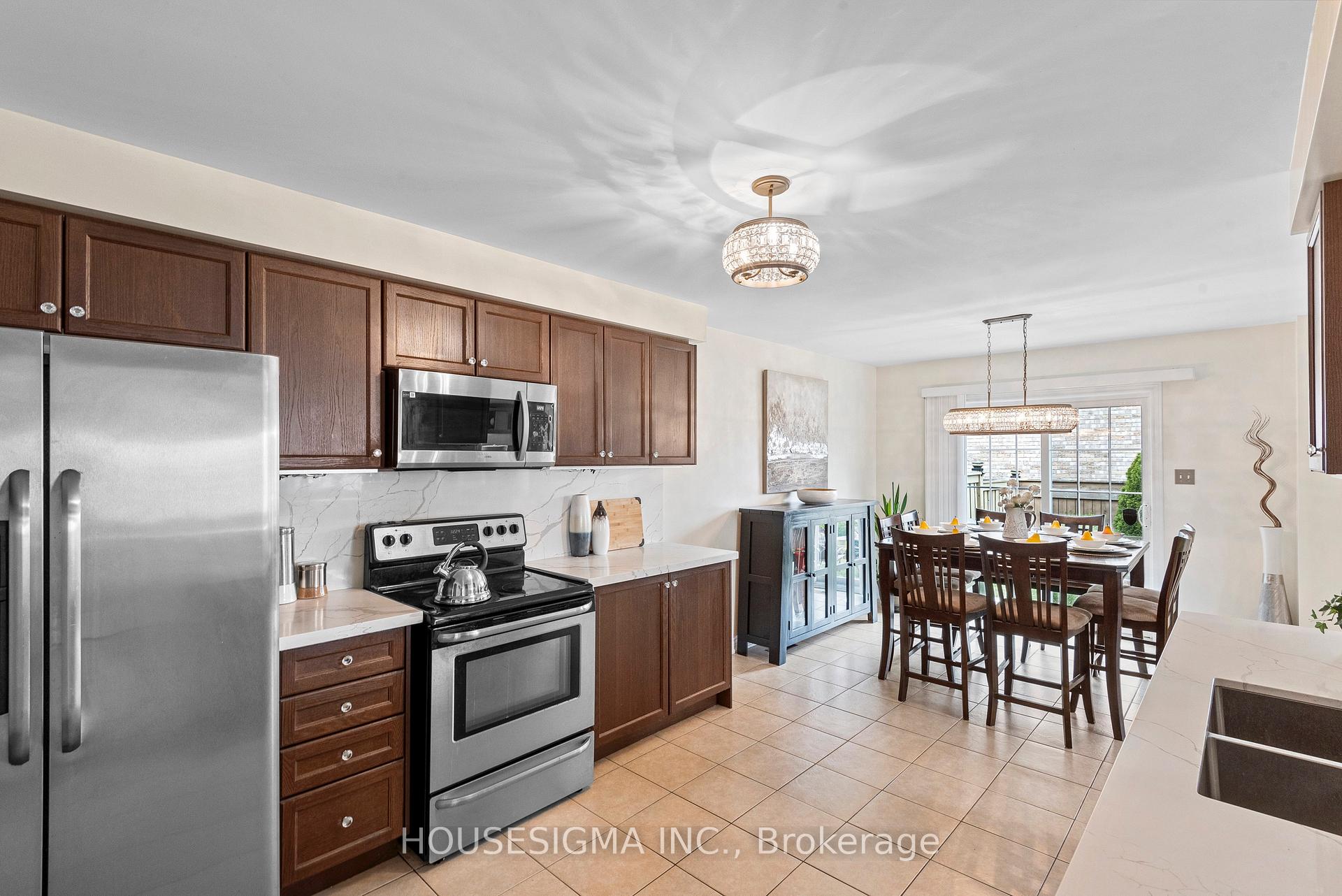 Photo 16 of 39 Luce Drive, Ajax, Northeast Ajax — HOMEH