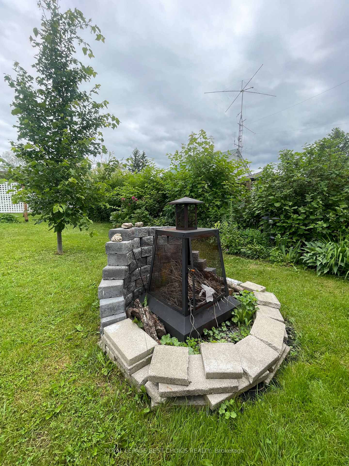 Photo 29 of 76 Sixth Avenue, Englehart — HOMEH