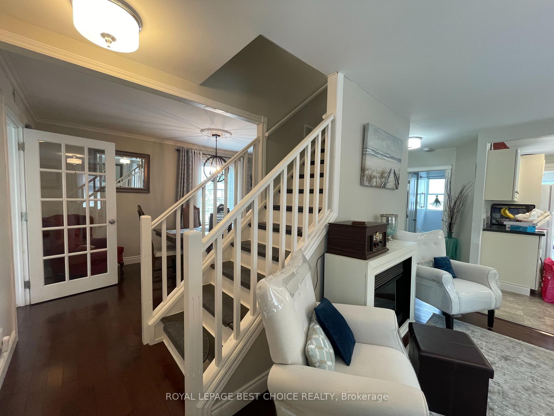 Photo 20 of 76 Sixth Avenue, Englehart — HOMEH