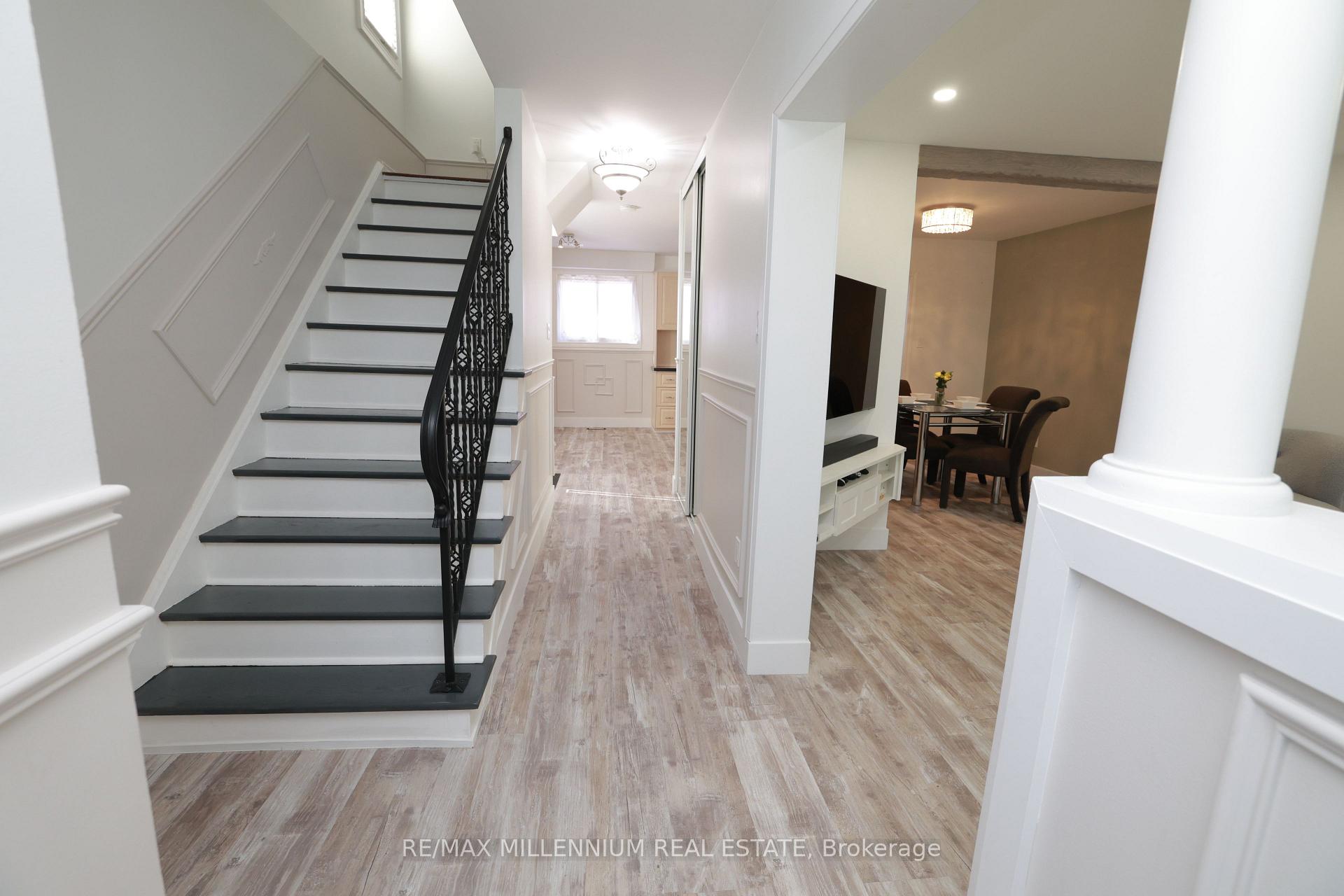 Photo 6 of 10 Manderley Place, Brampton, Central Park — HOMEH