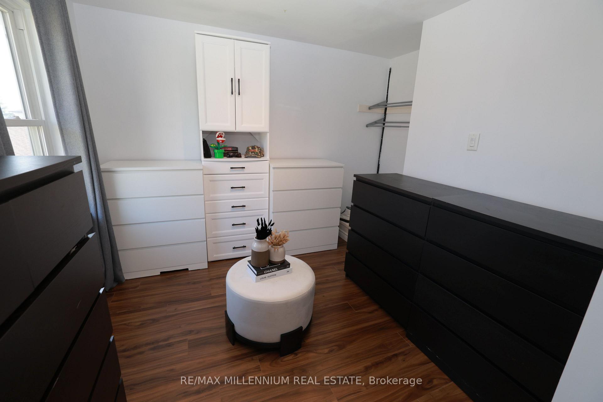 Photo 10 of 10 Manderley Place, Brampton, Central Park — HOMEH
