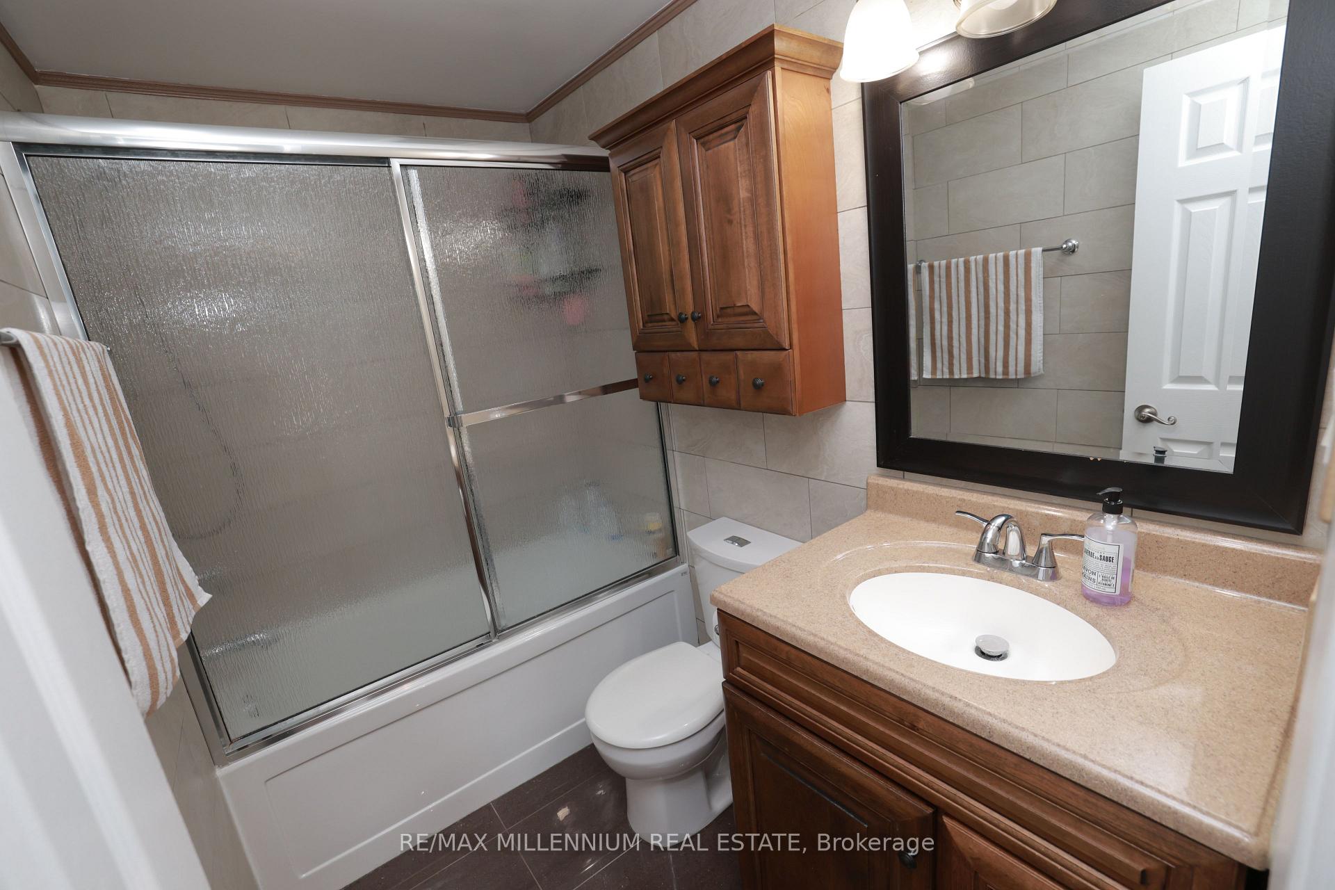 Photo 23 of 10 Manderley Place, Brampton, Central Park — HOMEH