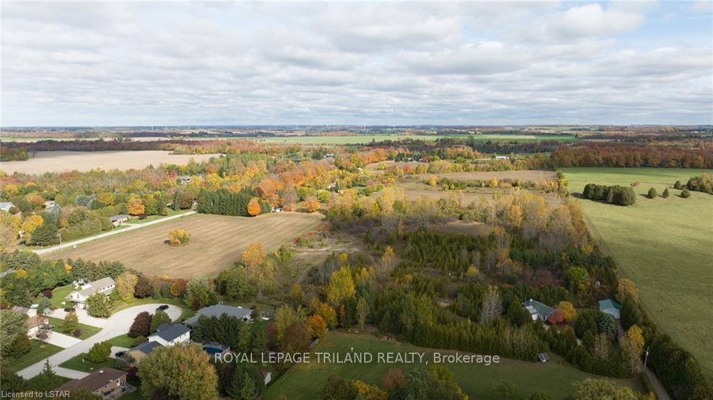 Photo 6 of 81249 Fern Drive, Goderich, Goderich (Town) — HOMEH
