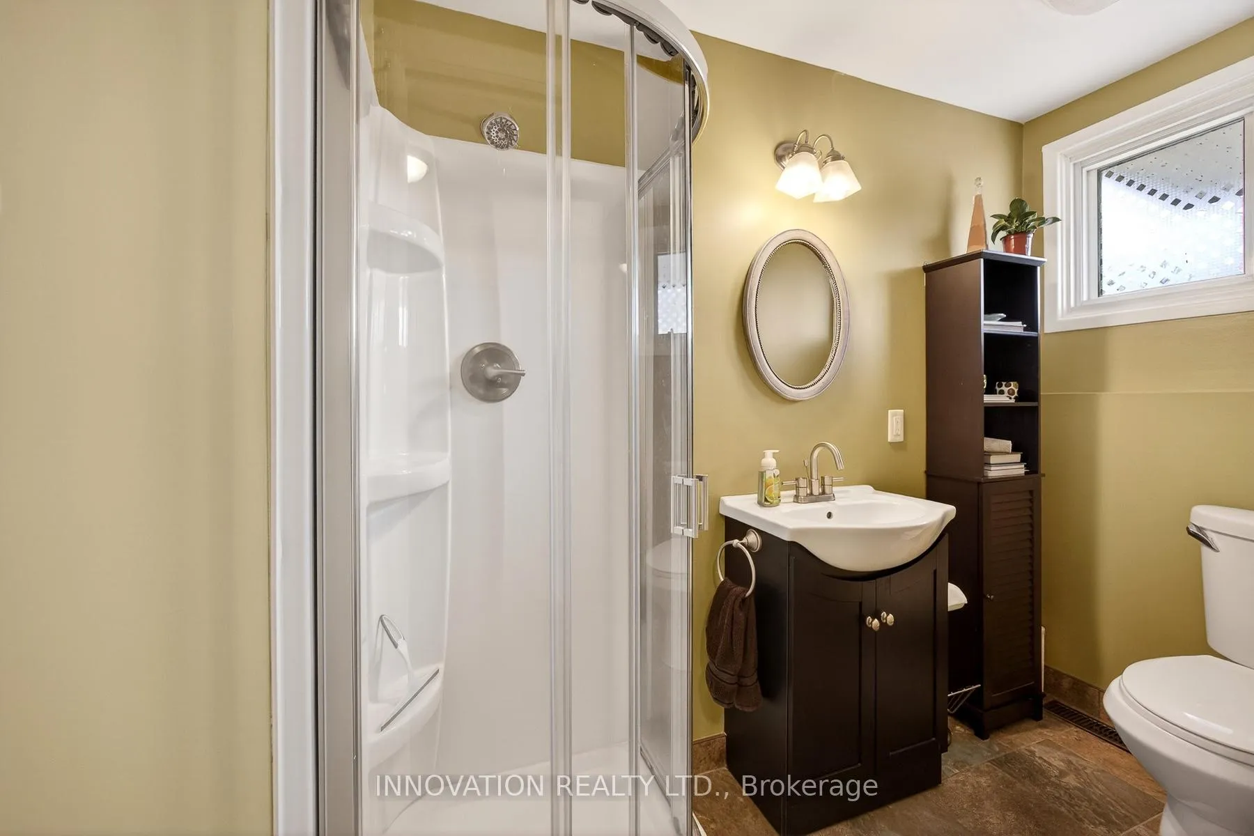 Photo 5 of 24 Harlowe Crescent, Ottawa, Crystal Beach — HOMEH