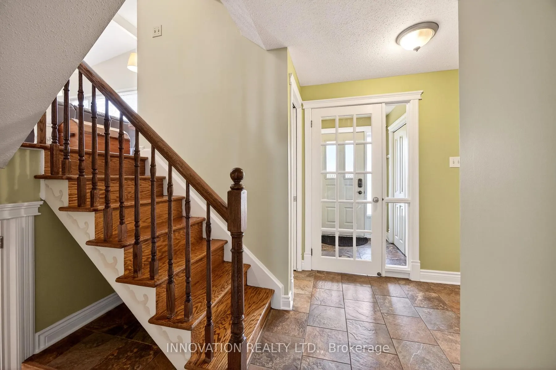 Photo 6 of 24 Harlowe Crescent, Ottawa, Crystal Beach — HOMEH