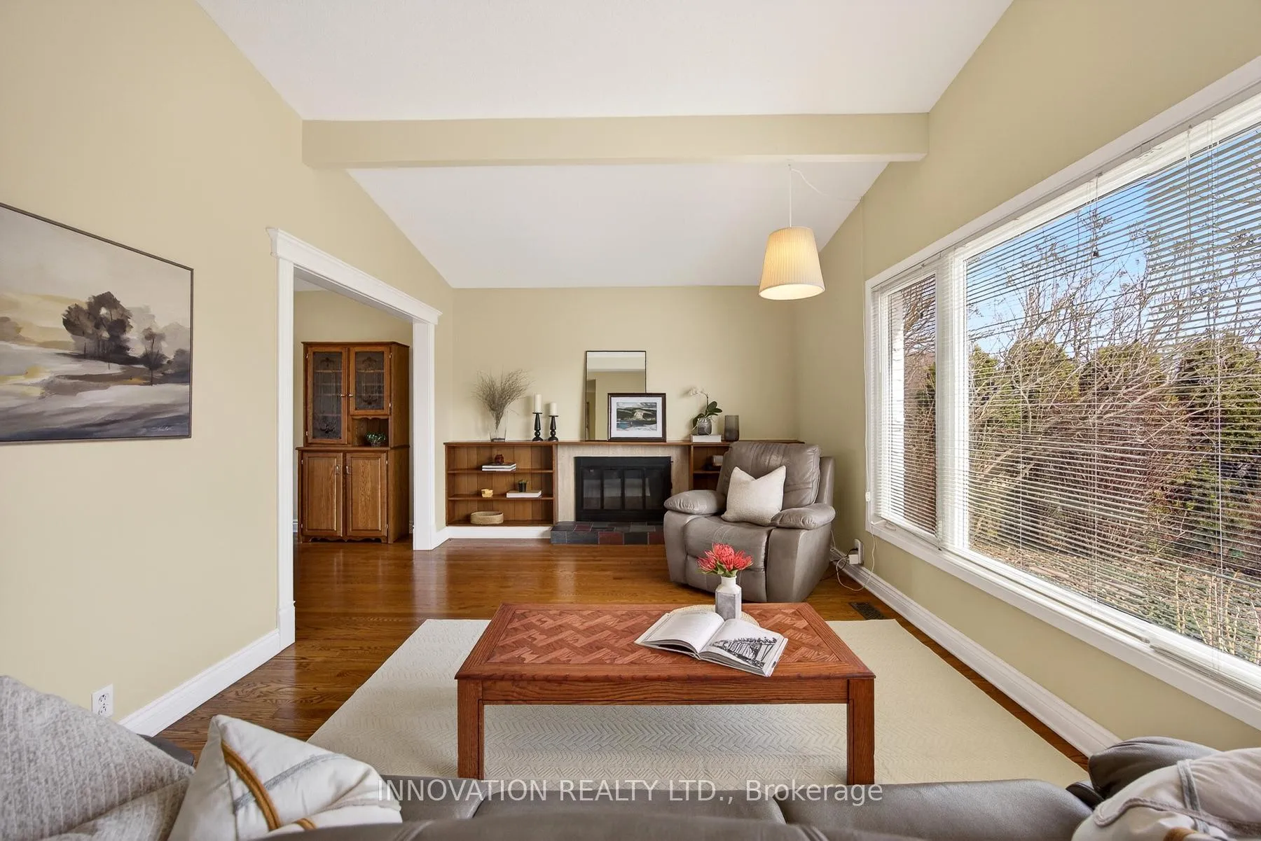 Photo 8 of 24 Harlowe Crescent, Ottawa, Crystal Beach — HOMEH