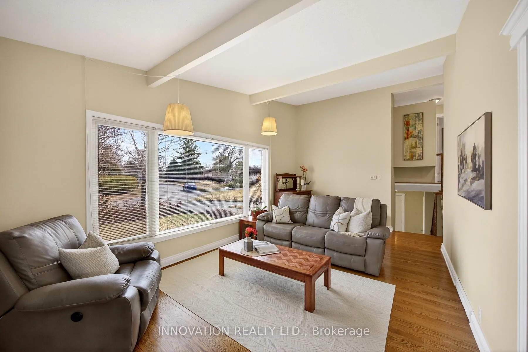 Photo 9 of 24 Harlowe Crescent, Ottawa, Crystal Beach — HOMEH