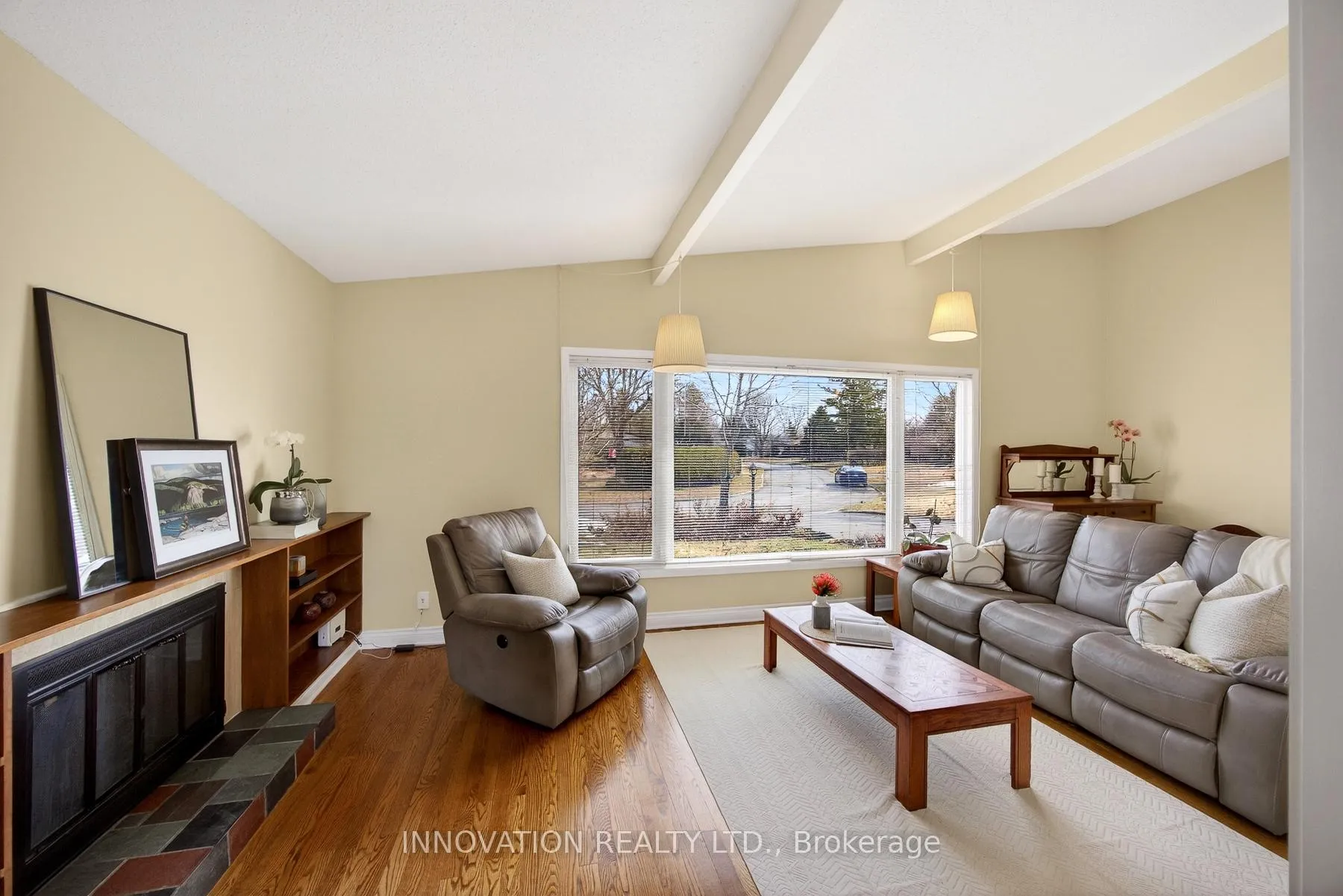 Photo 10 of 24 Harlowe Crescent, Ottawa, Crystal Beach — HOMEH