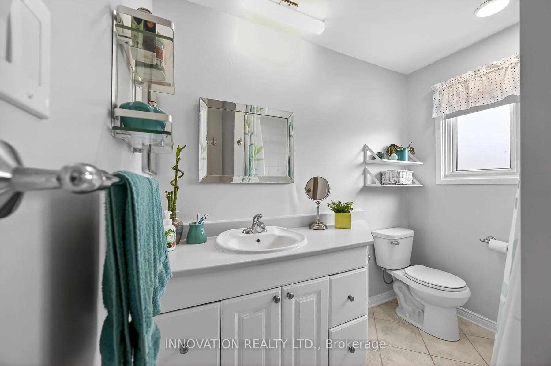 Photo 21 of 24 Harlowe Crescent, Ottawa, Crystal Beach — HOMEH