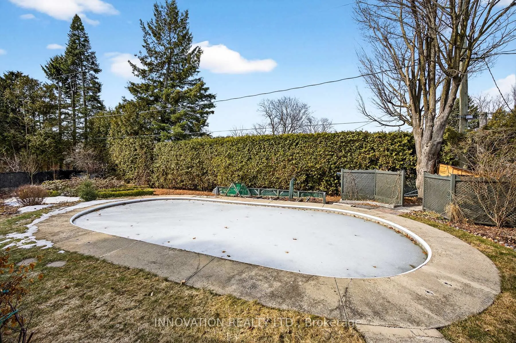 Photo 32 of 24 Harlowe Crescent, Ottawa, Crystal Beach — HOMEH