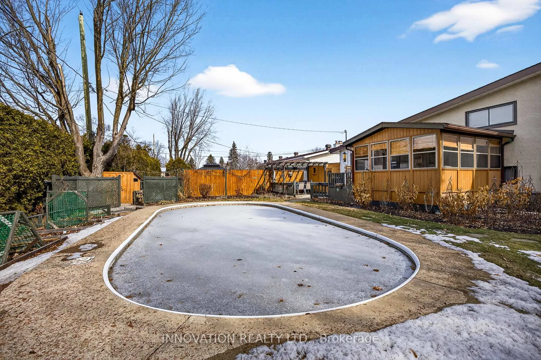 Photo 33 of 24 Harlowe Crescent, Ottawa, Crystal Beach — HOMEH
