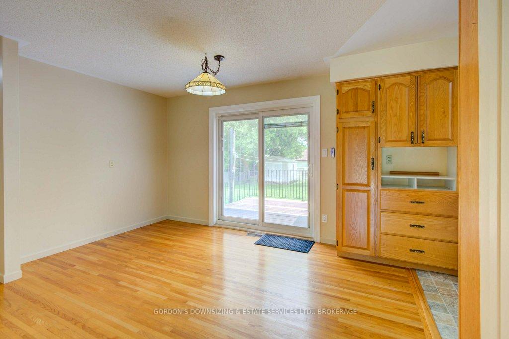 Photo 7 of 175 Elm Street, Gananoque — HOMEH