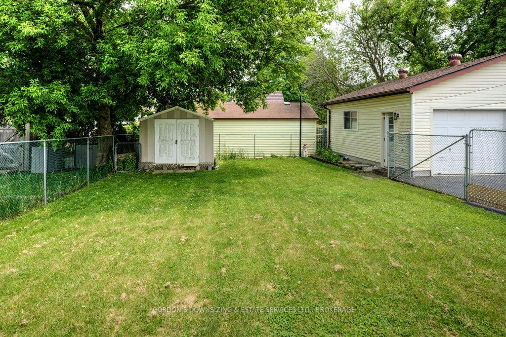Photo 45 of 175 Elm Street, Gananoque — HOMEH