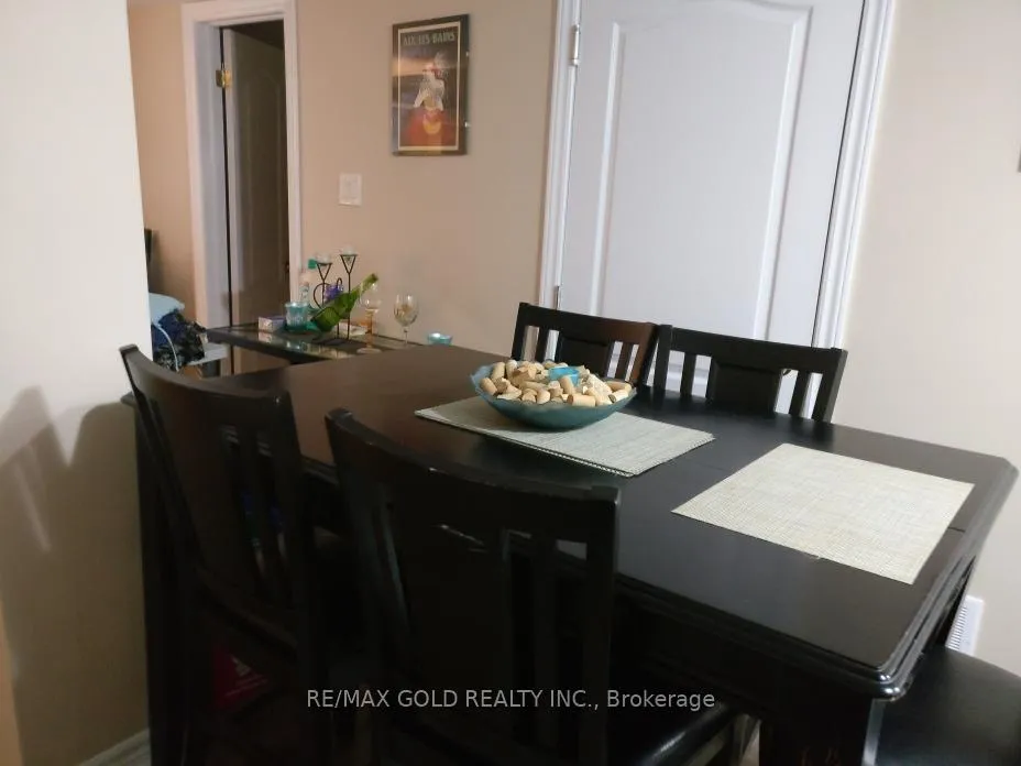 Photo 3 of Unit Lower Level, 27 Thrushwood (Lower) Drive, Barrie, 400 West — HOMEH