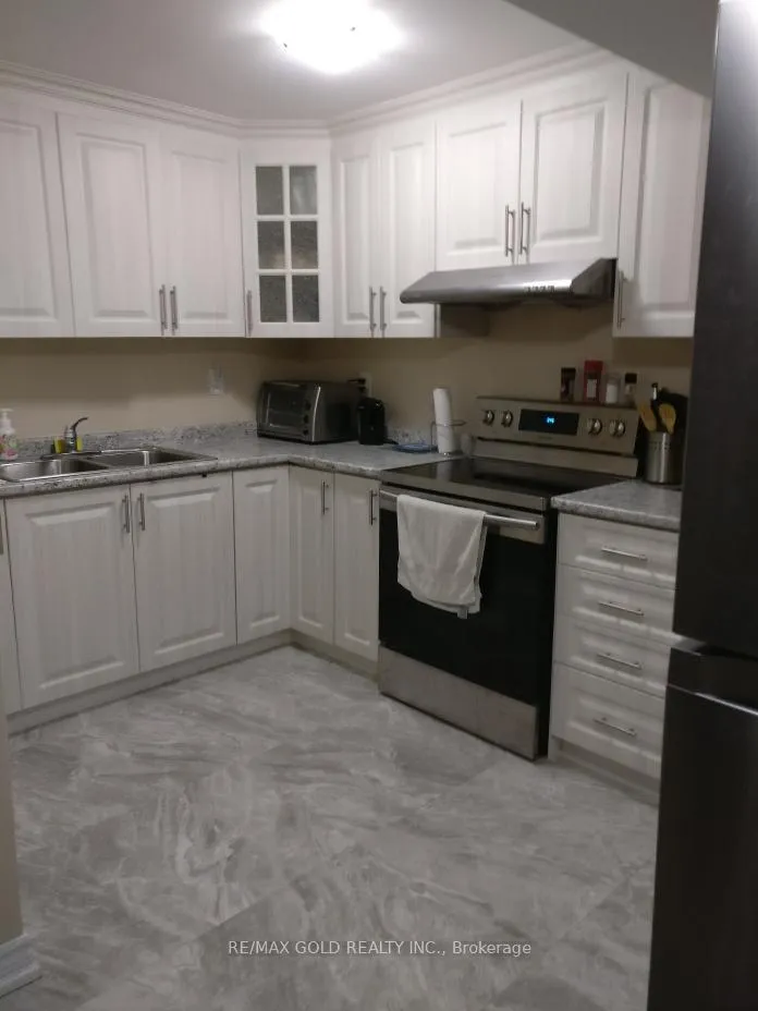 Photo 5 of Unit Lower Level, 27 Thrushwood (Lower) Drive, Barrie, 400 West — HOMEH