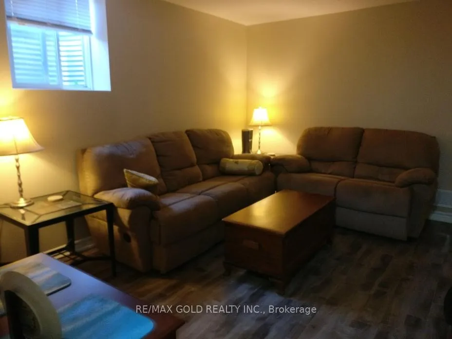 Photo 6 of Unit Lower Level, 27 Thrushwood (Lower) Drive, Barrie, 400 West — HOMEH