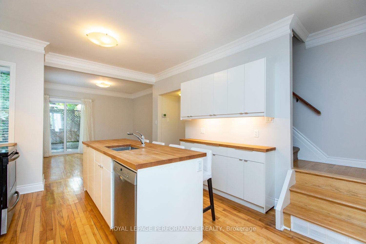Photo 7 of 32 Pretoria Avenue, Ottawa, Glebe — HOMEH