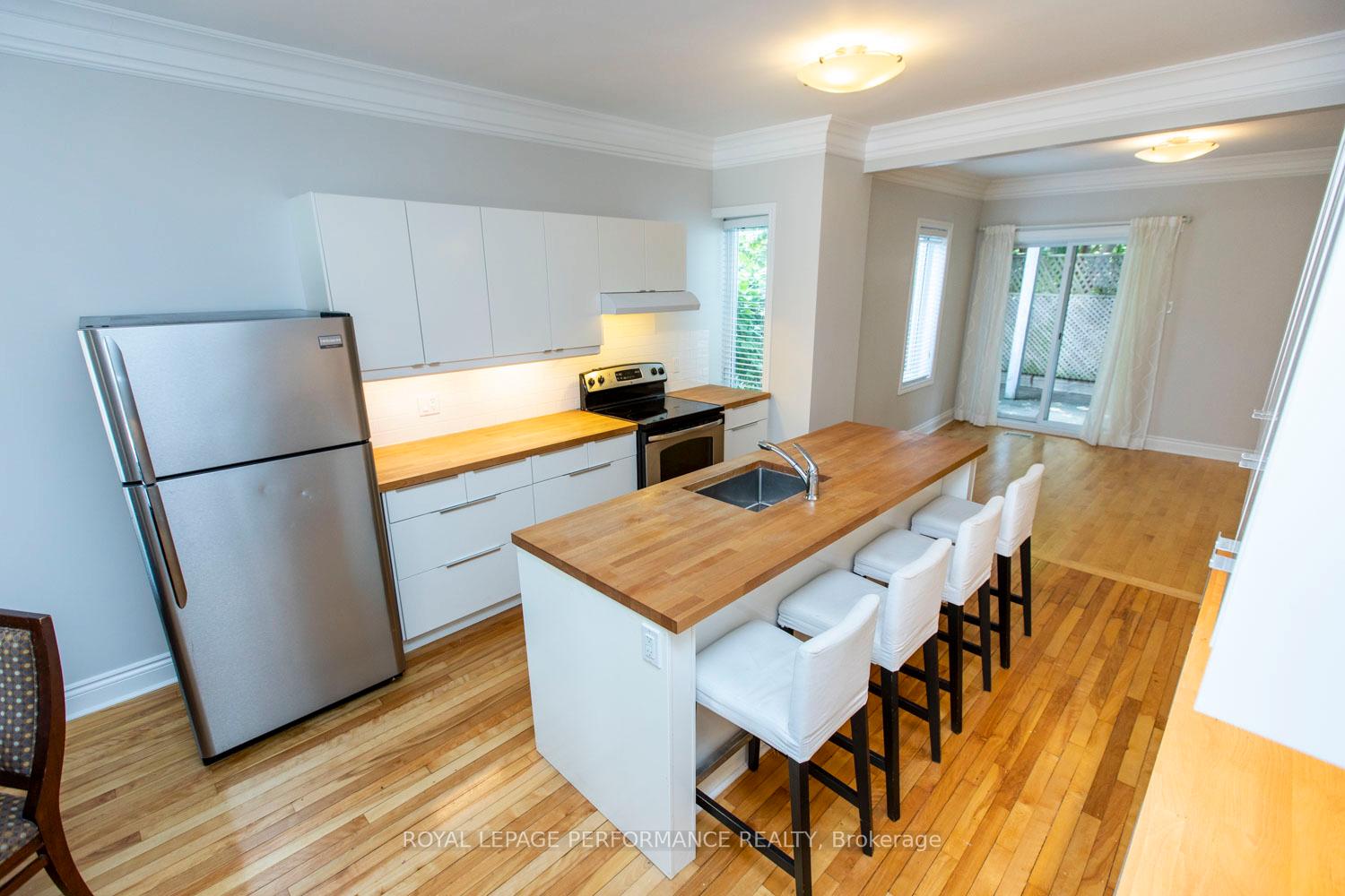 Photo 10 of 32 Pretoria Avenue, Ottawa, Glebe — HOMEH