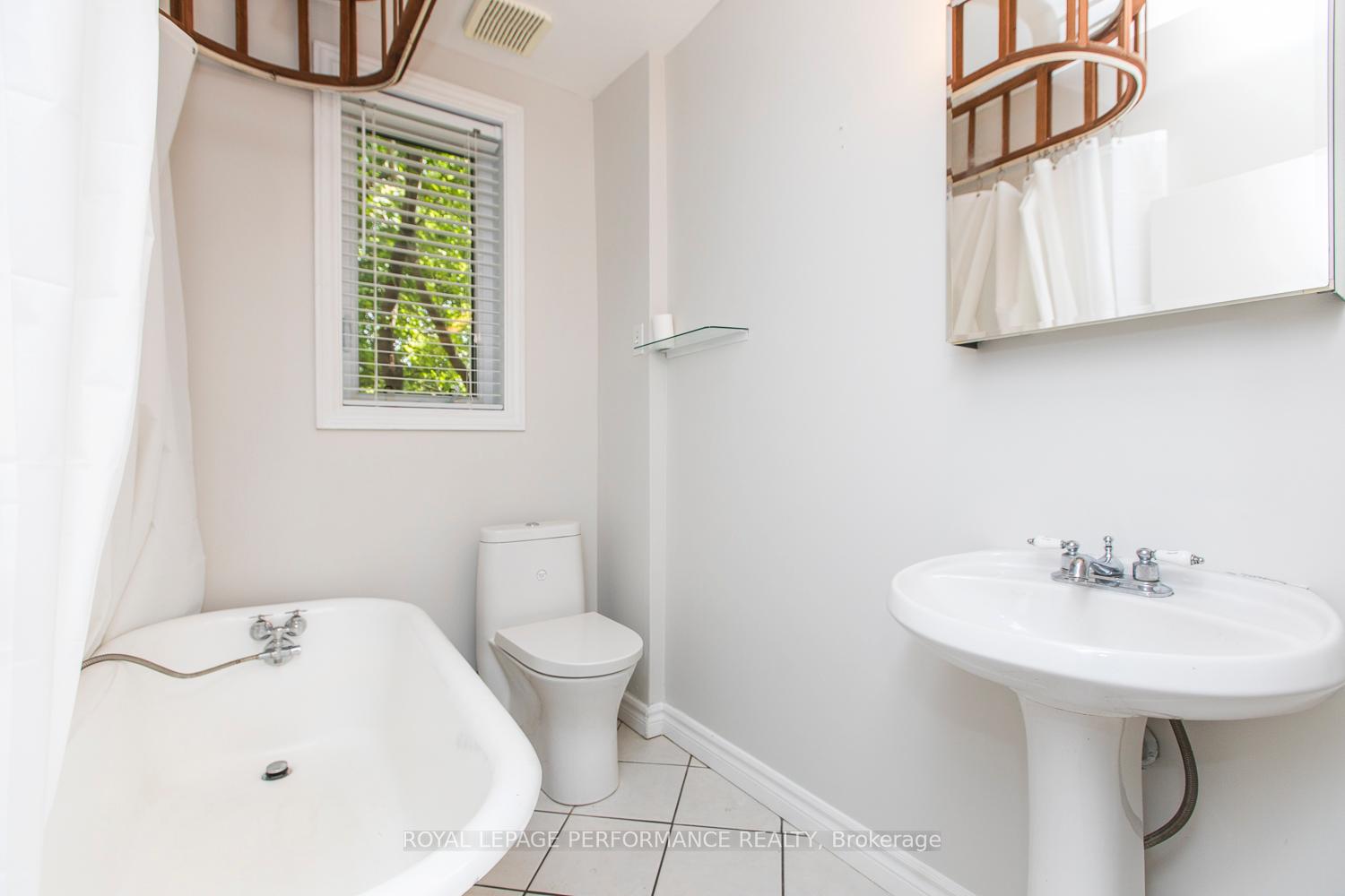 Photo 25 of 32 Pretoria Avenue, Ottawa, Glebe — HOMEH