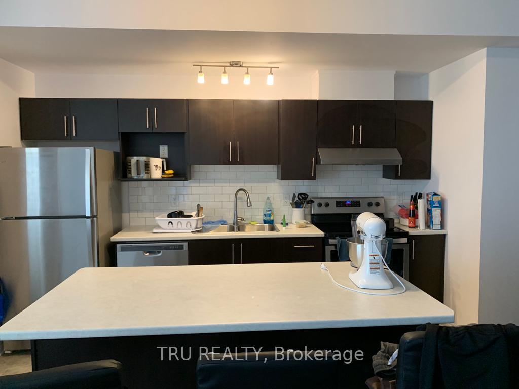 Photo 5 of 30L Jaguar Private, Ottawa, Kanata - Emerald Meadows/Trailwest — HOMEH