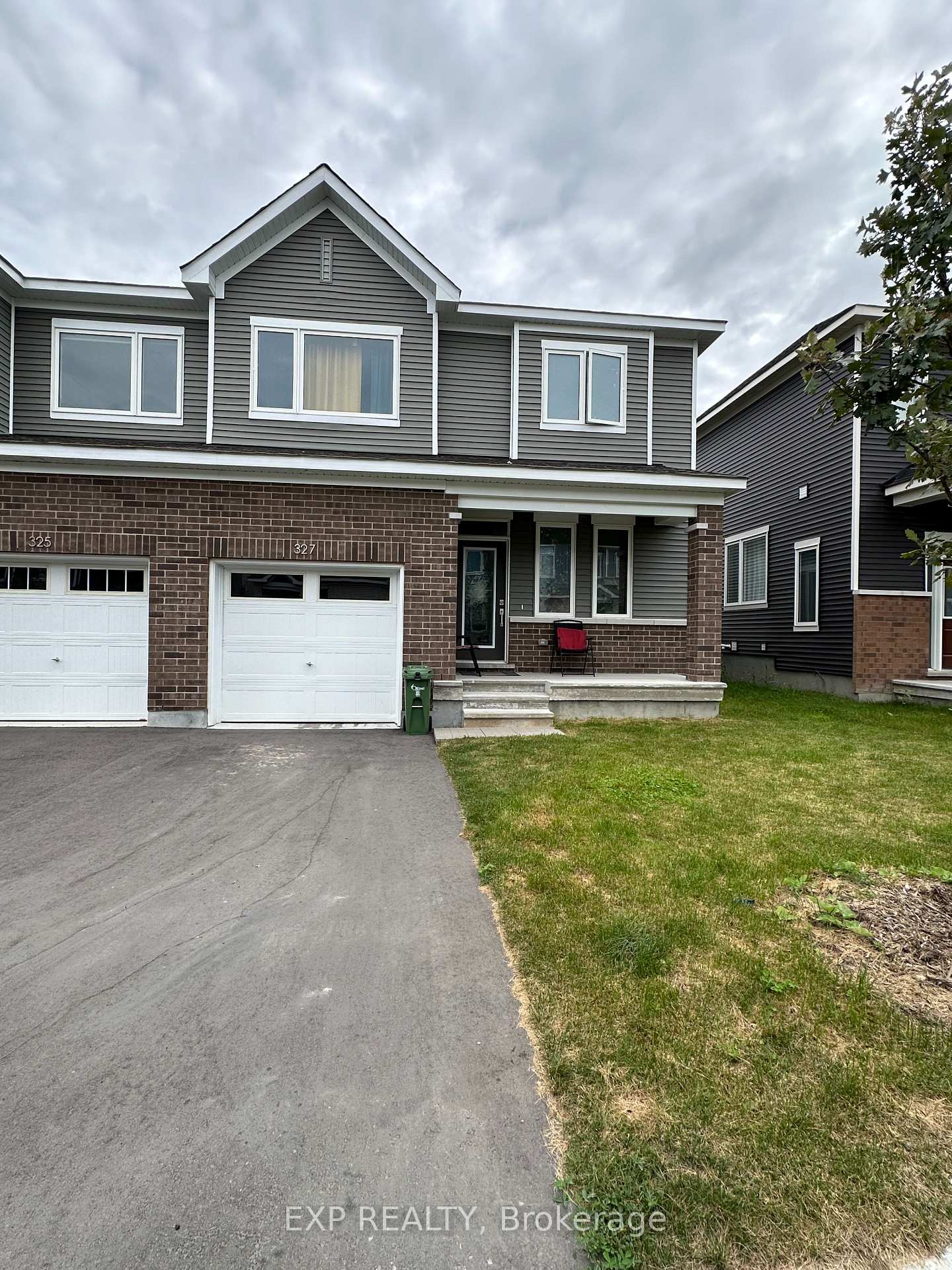Front of 327 Canadensis Lane