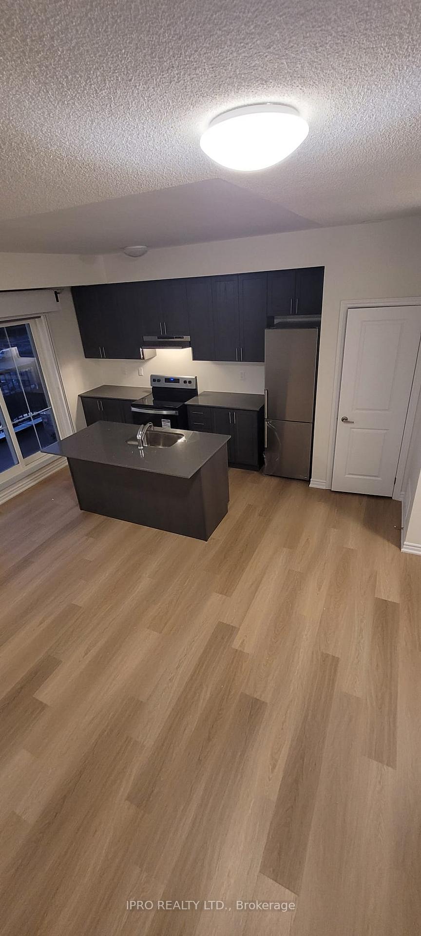 Photo 11 of Unit 11, 470 Beresford Path, Oshawa, Central — HOMEH
