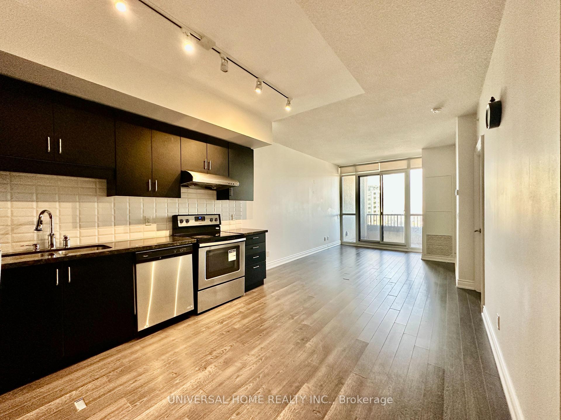Photo 4 of Unit 1607, 38 Cedarland Drive, Markham, Unionville — HOMEH