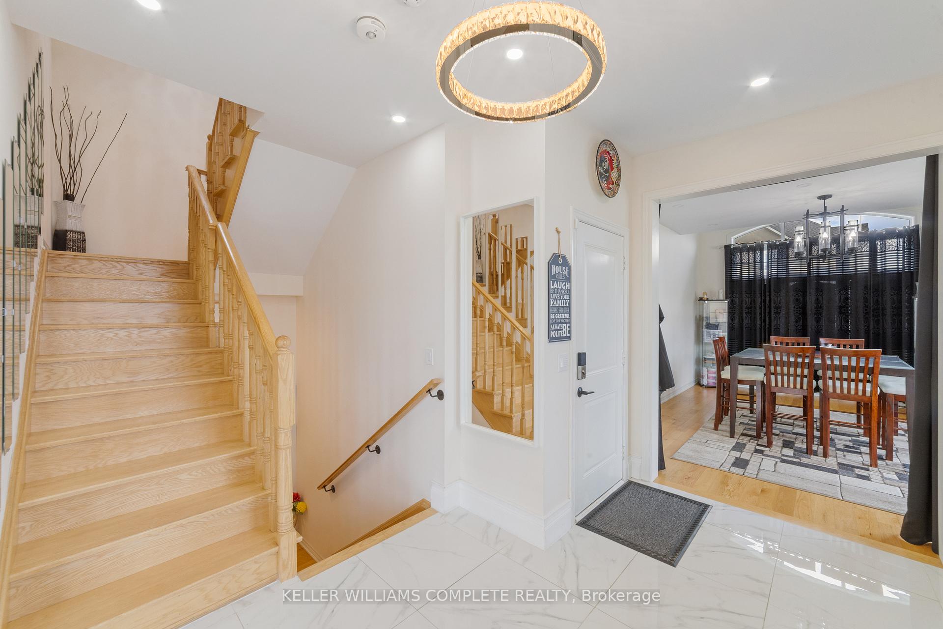 Photo 8 of 110 Robertson Road, Hamilton, Meadowlands — HOMEH