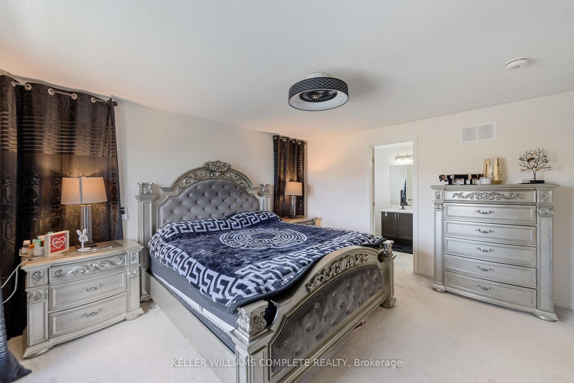 Photo 17 of 110 Robertson Road, Hamilton, Meadowlands — HOMEH