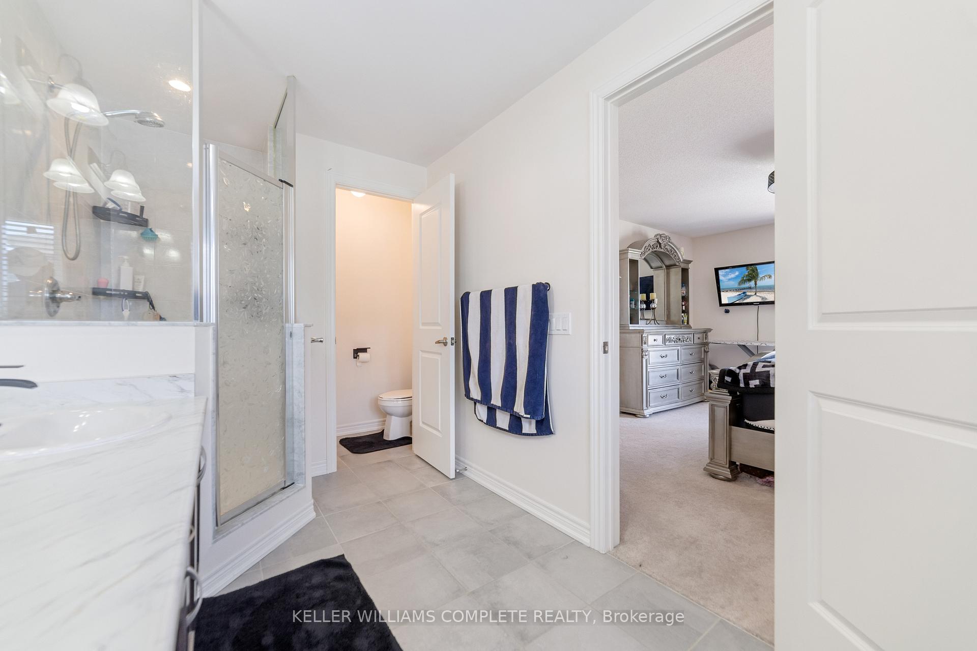 Photo 20 of 110 Robertson Road, Hamilton, Meadowlands — HOMEH