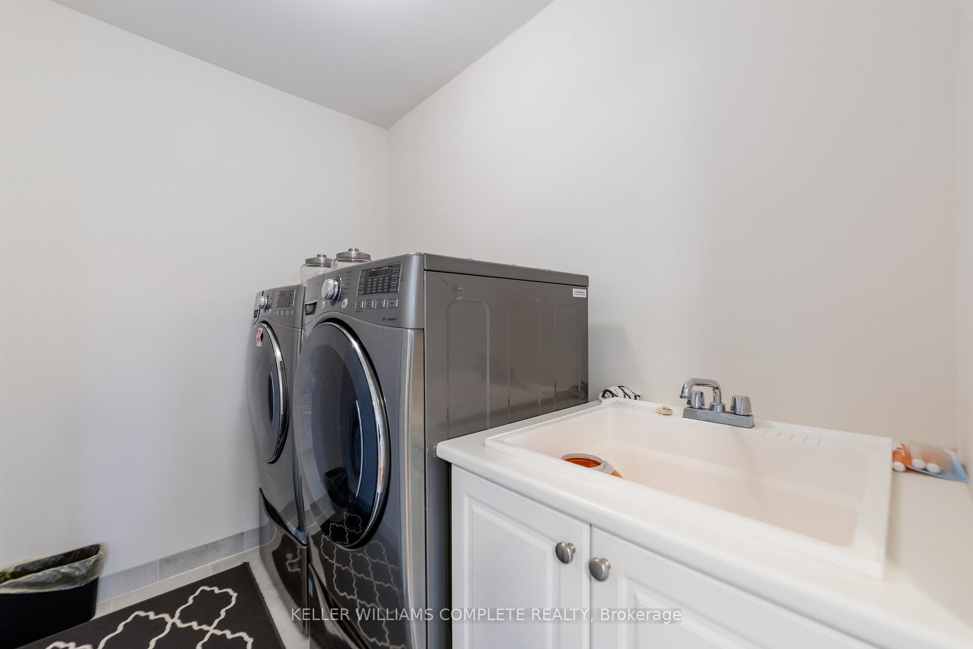 Photo 21 of 110 Robertson Road, Hamilton, Meadowlands — HOMEH
