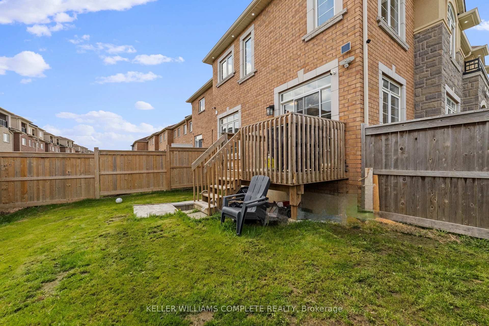 Photo 27 of 110 Robertson Road, Hamilton, Meadowlands — HOMEH