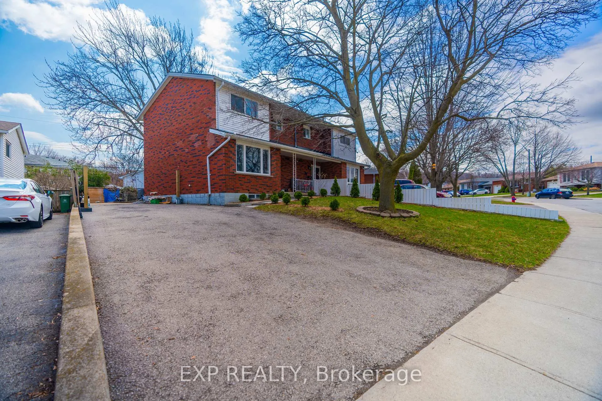 Photo 2 of 217 St Andrews Drive, Hamilton, Vincent — HOMEH