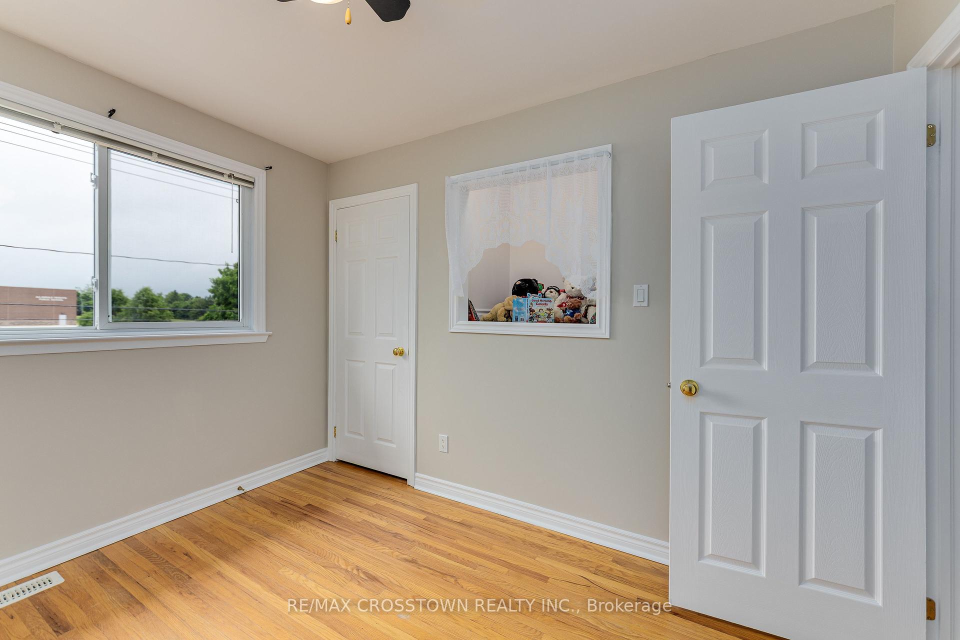 Photo 21 of 119 Bayview Drive, Barrie, Allandale Heights — HOMEH