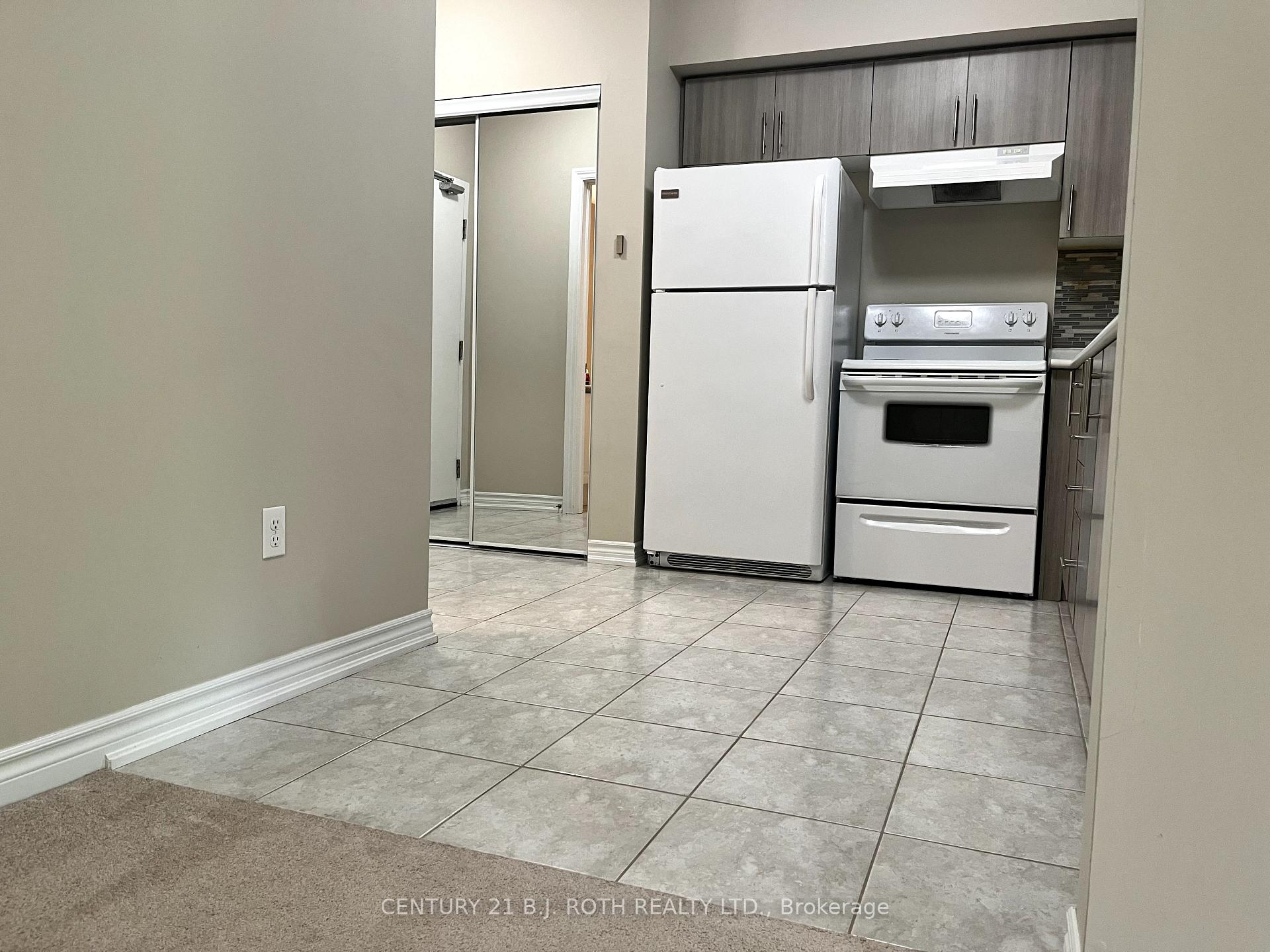 Photo 3 of Unit 310, 41 Ferndale Drive S, Barrie, Ardagh — HOMEH
