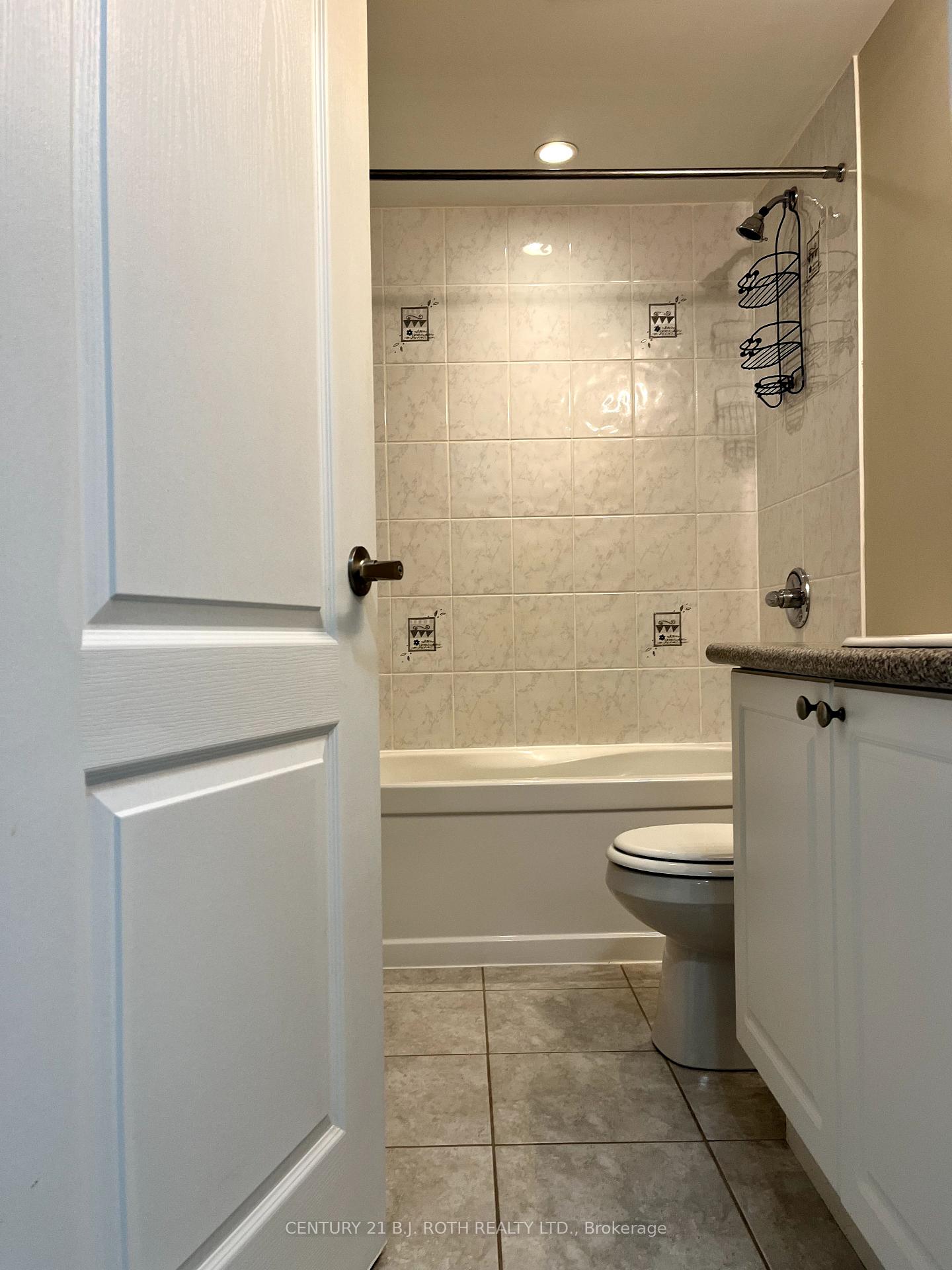 Photo 4 of Unit 310, 41 Ferndale Drive S, Barrie, Ardagh — HOMEH