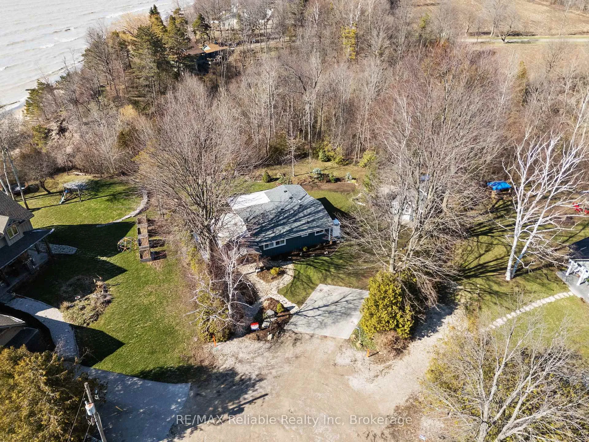 Photo 4 of 84659 Talbot Crescent, Bluewater, Stanley — HOMEH