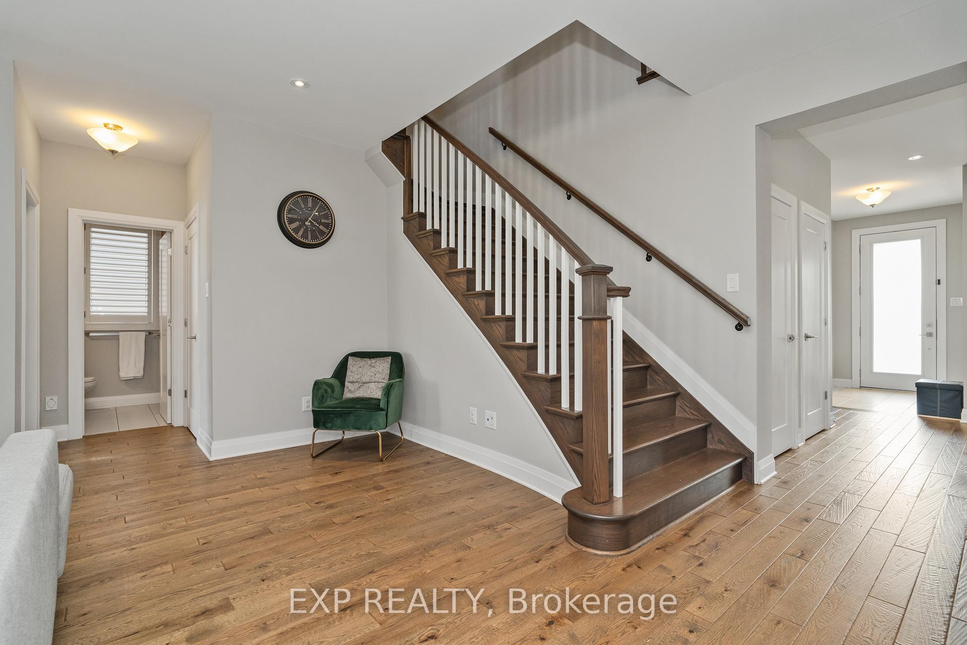 Photo 12 of 301 Serenade Crescent, Ottawa, Riverside South/Gloucester Glen — HOMEH