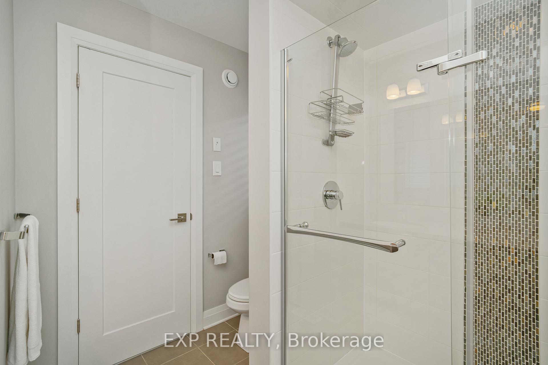 Photo 20 of 301 Serenade Crescent, Ottawa, Riverside South/Gloucester Glen — HOMEH