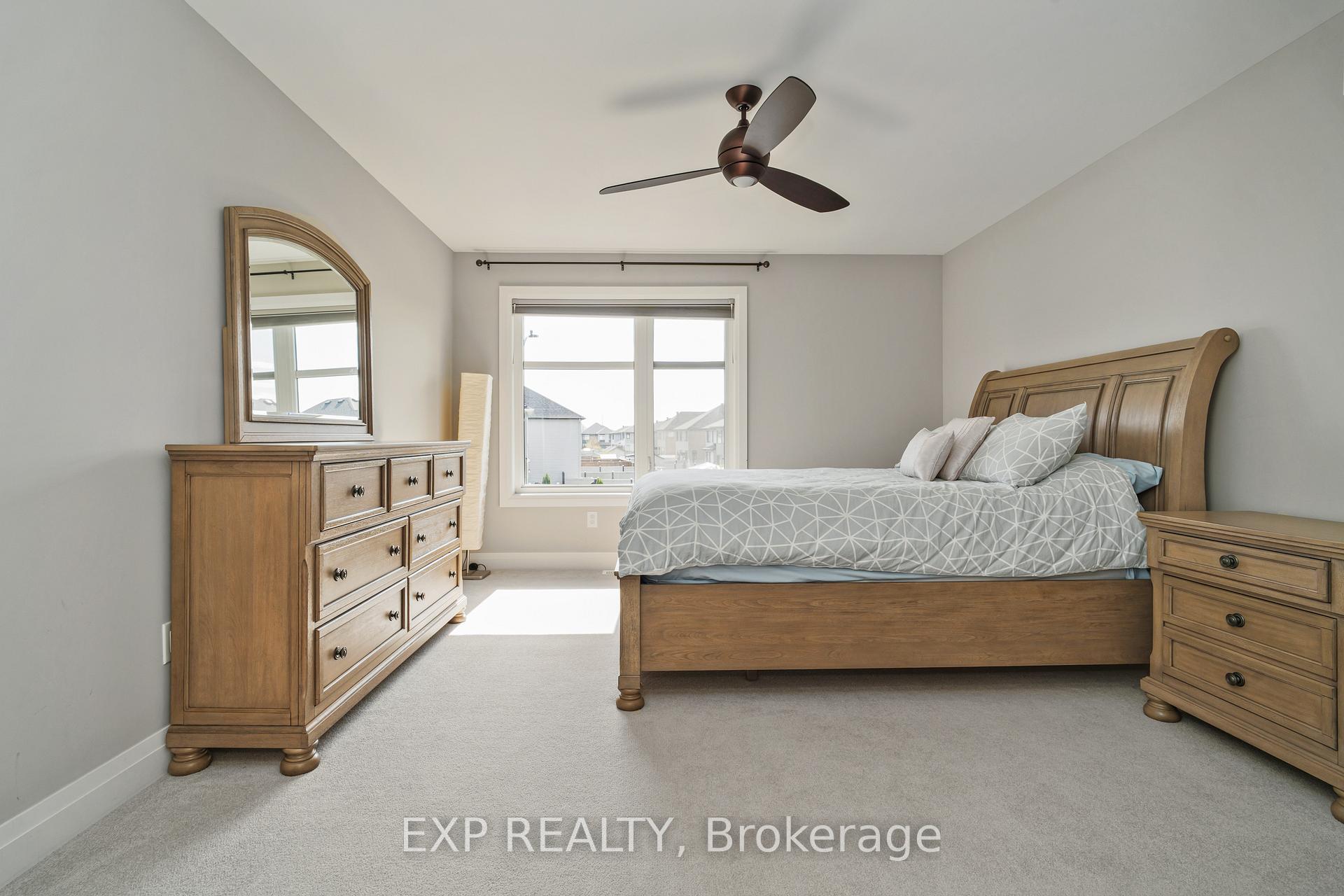 Photo 21 of 301 Serenade Crescent, Ottawa, Riverside South/Gloucester Glen — HOMEH