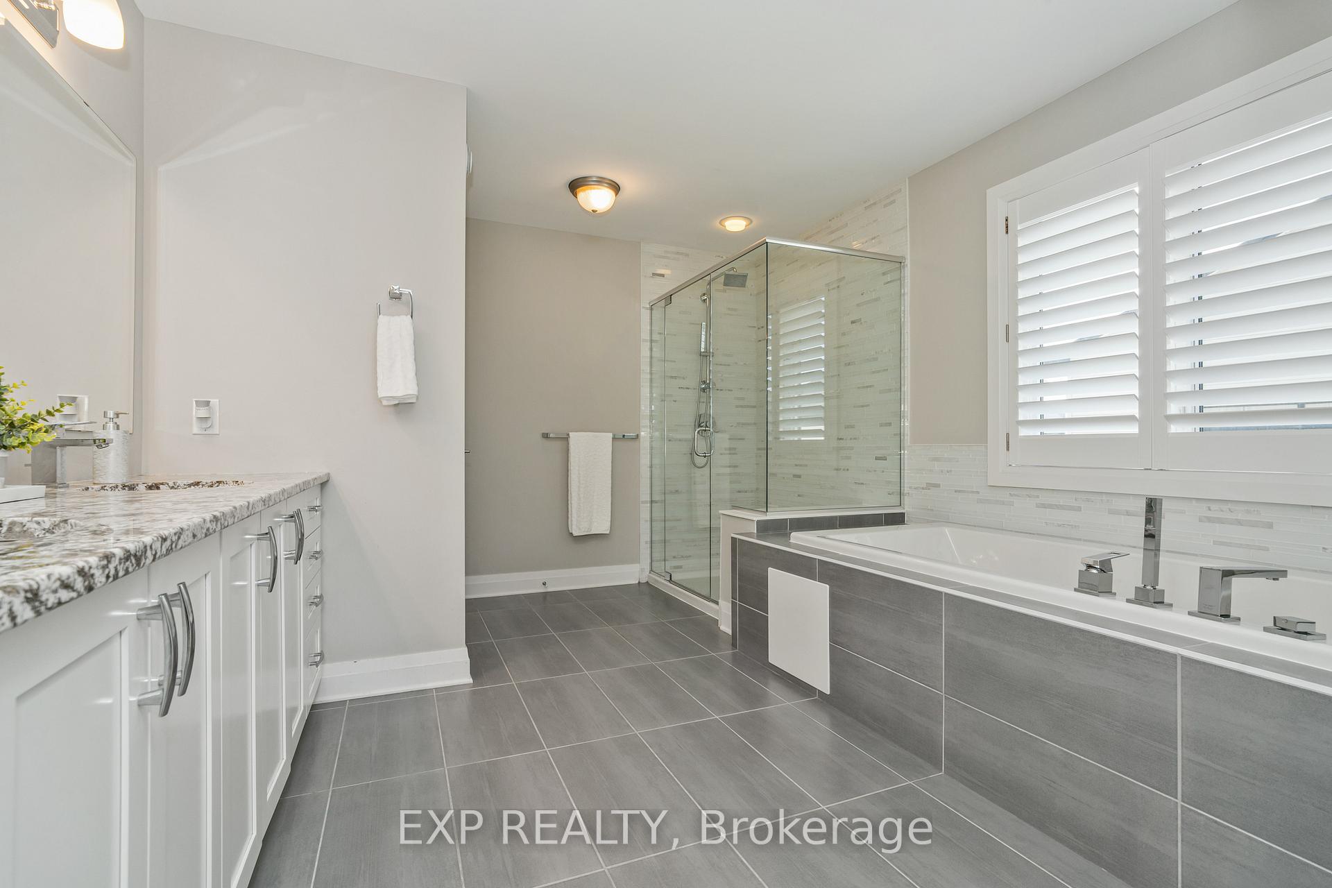 Photo 34 of 301 Serenade Crescent, Ottawa, Riverside South/Gloucester Glen — HOMEH