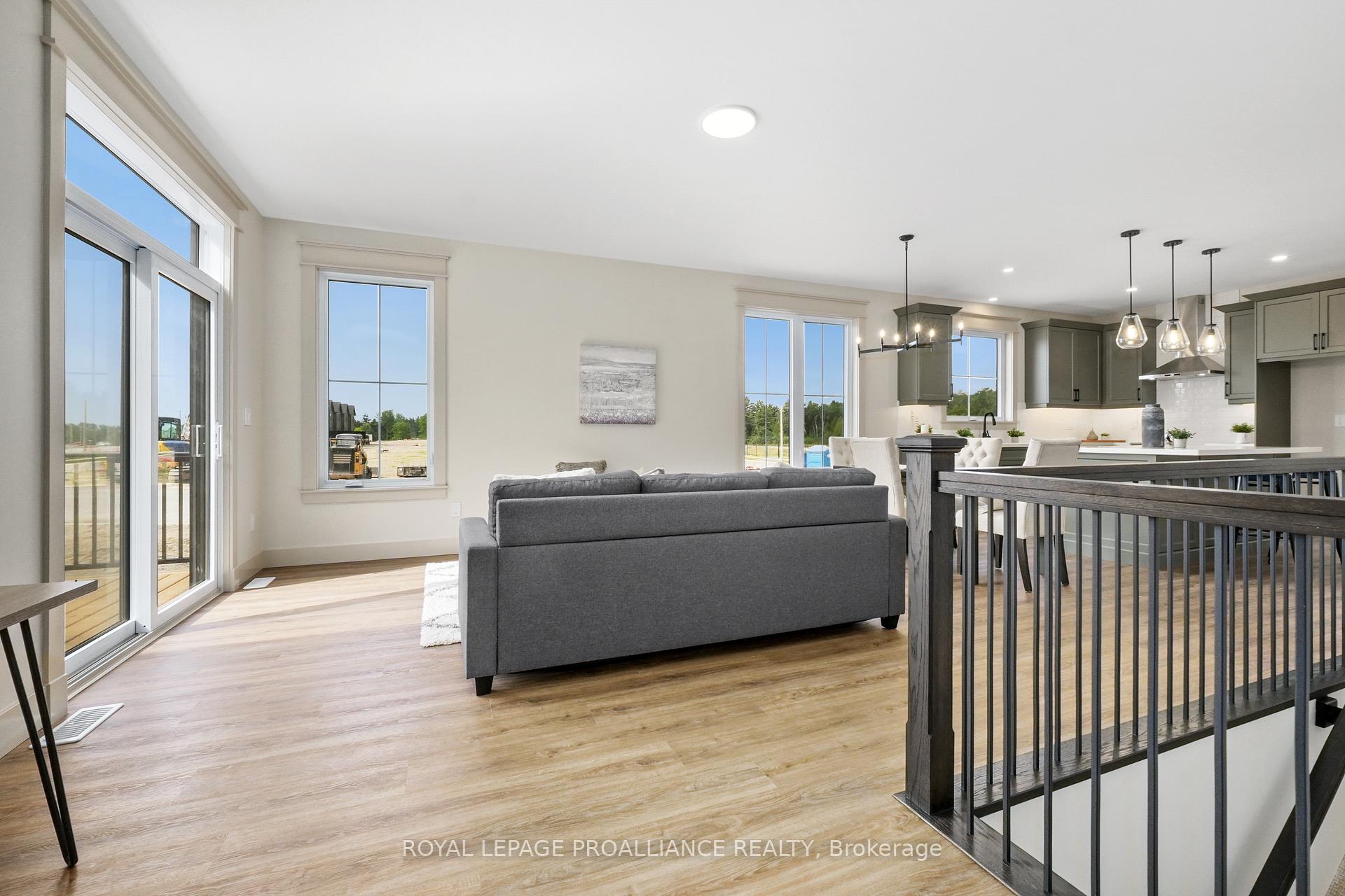 Photo 18 of 48 Willowbrook Street, Markham, Aileen-Willowbrook — HOMEH