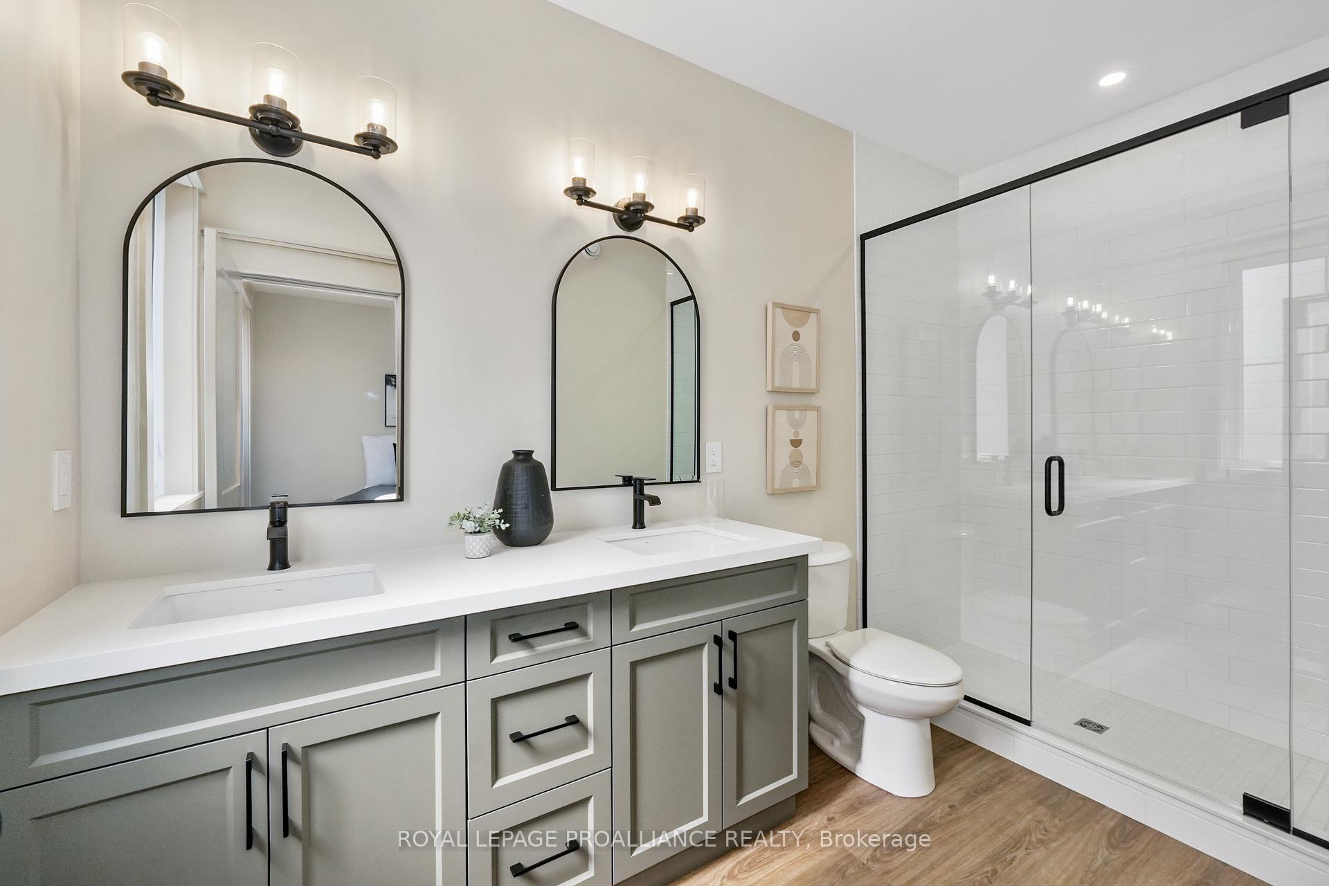 Photo 22 of 48 Willowbrook Street, Markham, Aileen-Willowbrook — HOMEH