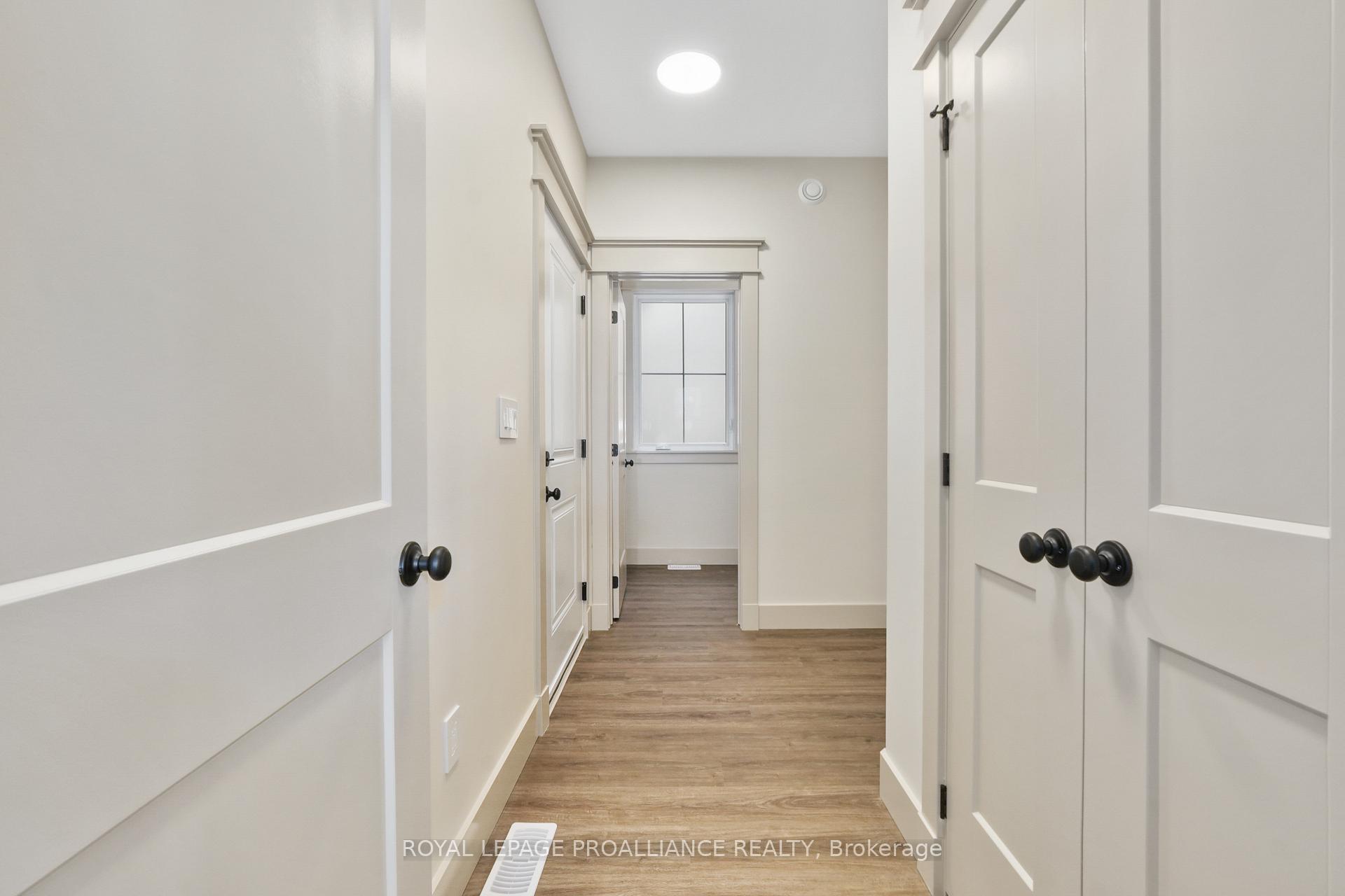 Photo 27 of 48 Willowbrook Street, Markham, Aileen-Willowbrook — HOMEH