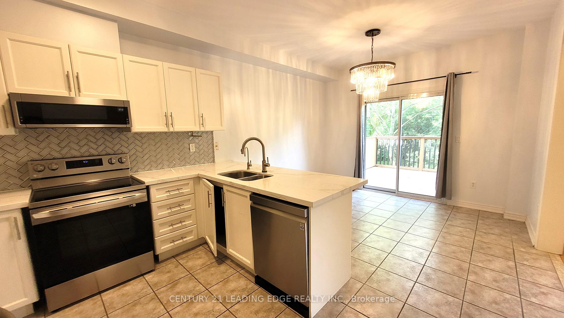 Photo 9 of 74 Melissa Way, Markham, Buttonville — HOMEH