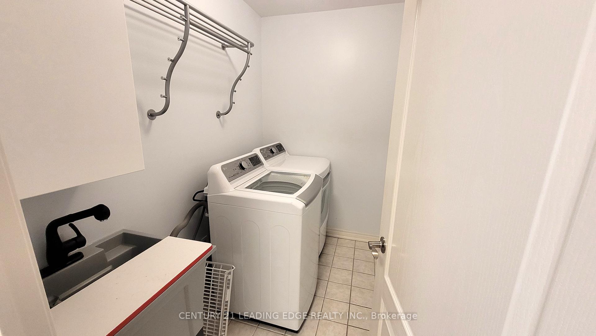 Photo 18 of 74 Melissa Way, Markham, Buttonville — HOMEH