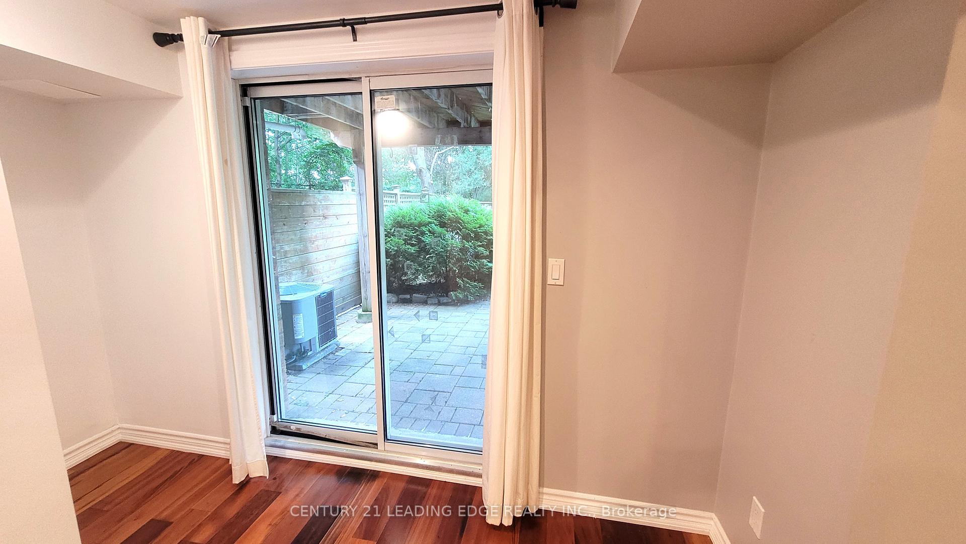 Photo 24 of 74 Melissa Way, Markham, Buttonville — HOMEH