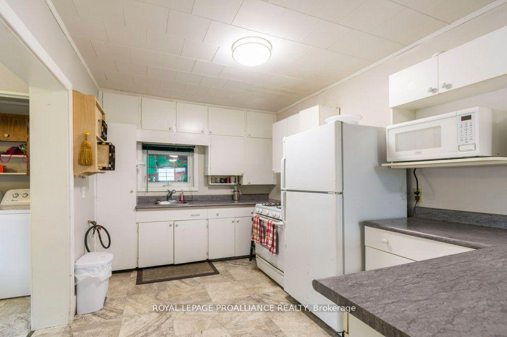 Photo 2 of 233 Mill Street, Stirling-Rawdon, Stirling Ward — HOMEH
